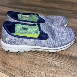 Skechers Go Walk Memory Form Fit Blue White Comfort Slip on Shoes Womens 8.5